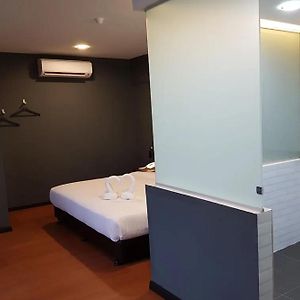 Jenjarom Boutique Hotel